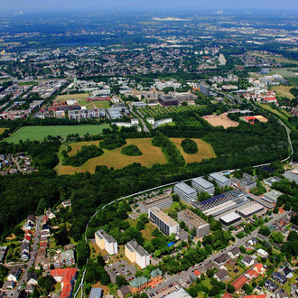 Das Bild zeigt den Campus Nord und Campus Sued von oben.