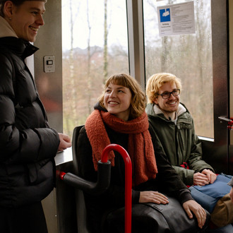 Studierende am Campus